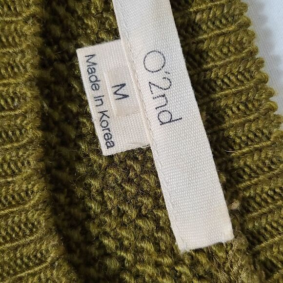 0,2nd Unique Green And Purple Women's sweater - Picture 6 of 9